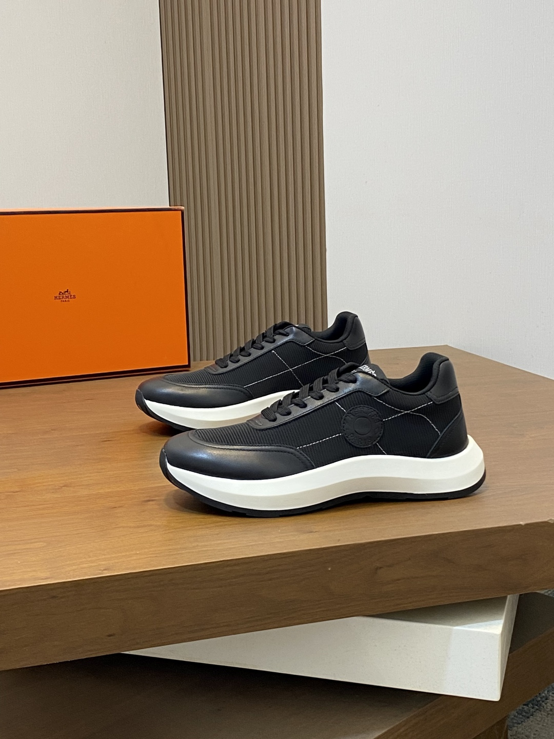 에르메스 스니커즈(남성)