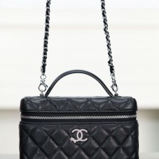 샤넬 체인코스메틱케이스(팬더샵)