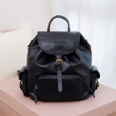 미우미우 멀티포켓백팩라지