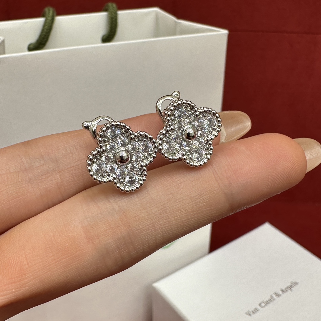 반클리프 귀걸이