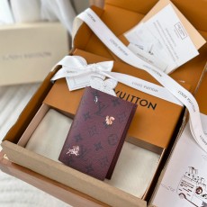 루이비통 여권지갑