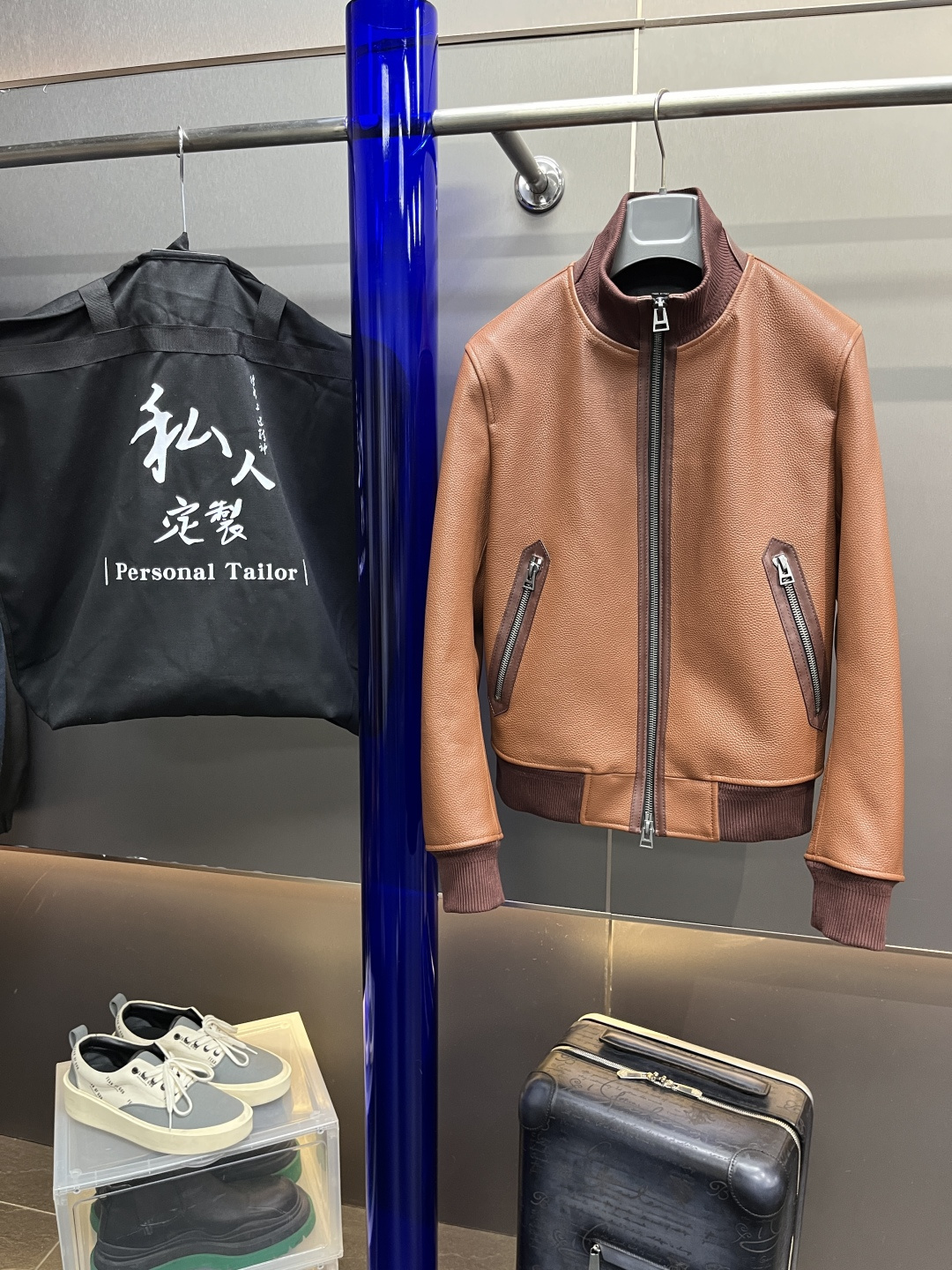 톰포드 가죽자켓