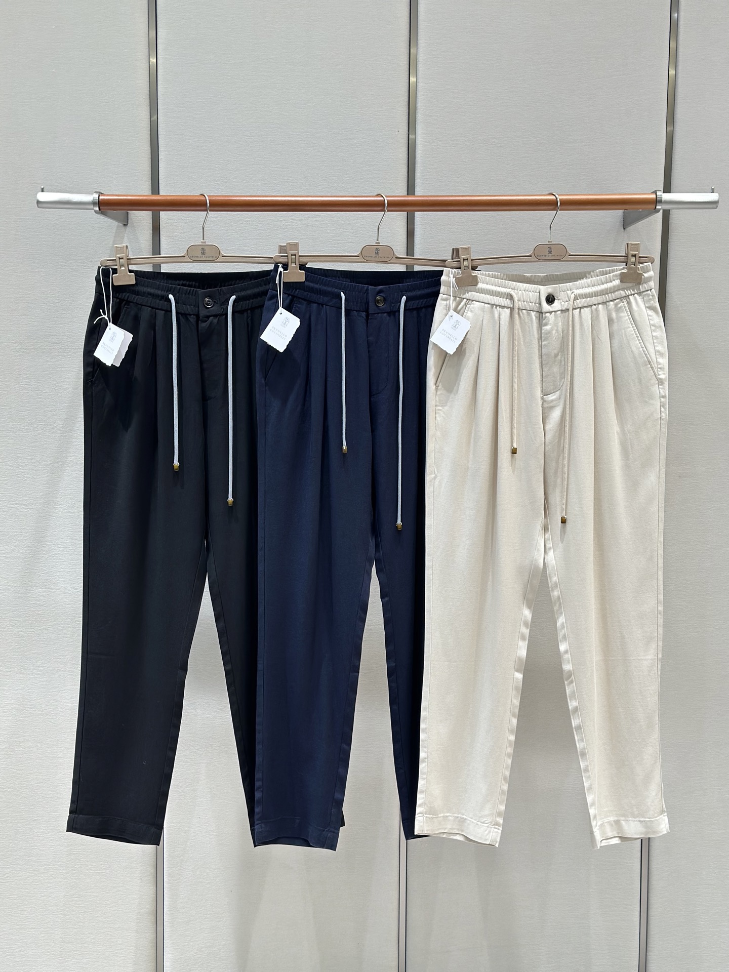 브루넬로쿠치넬리 바지